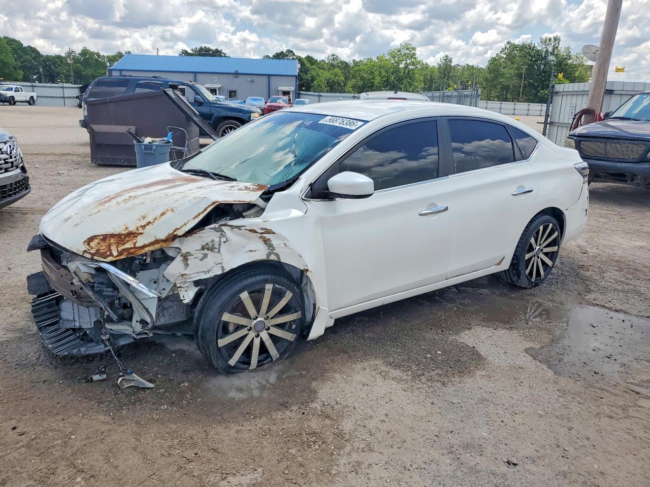 2014 Nissan Sentra SV, VIN 3N1AB7AP2EL661870 — Front end