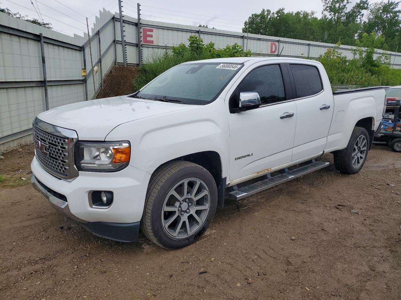 2018 GMC Canyon 4WD Denali, VIN 1GTG6EEN6J1115549 — Minor dents and scratches