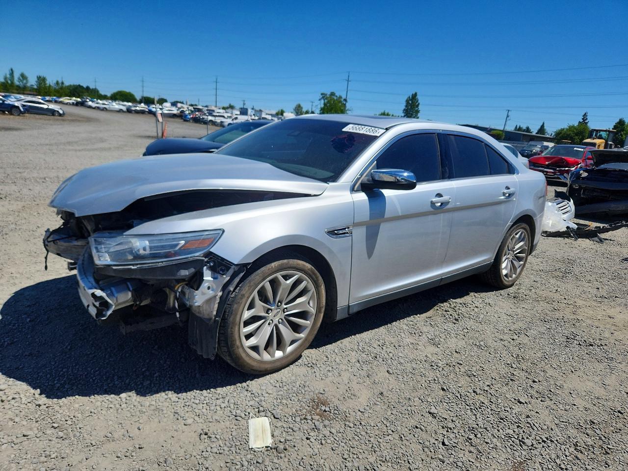2018 Ford Taurus Limited, VIN 1FAHP2F8XJG106249 — Перед