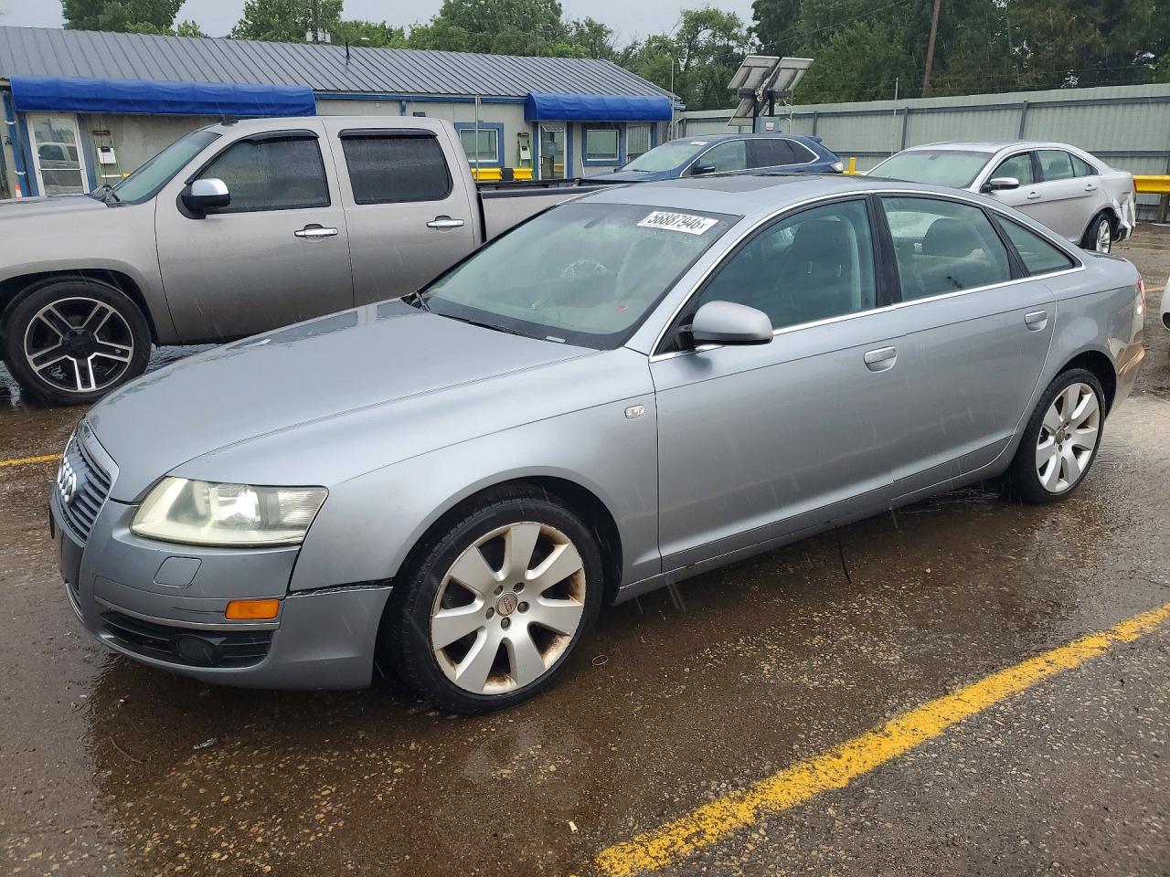 2007 Audi A6 3.2L, VIN WAUDH74FX7N013821 — Minor dents and scratches