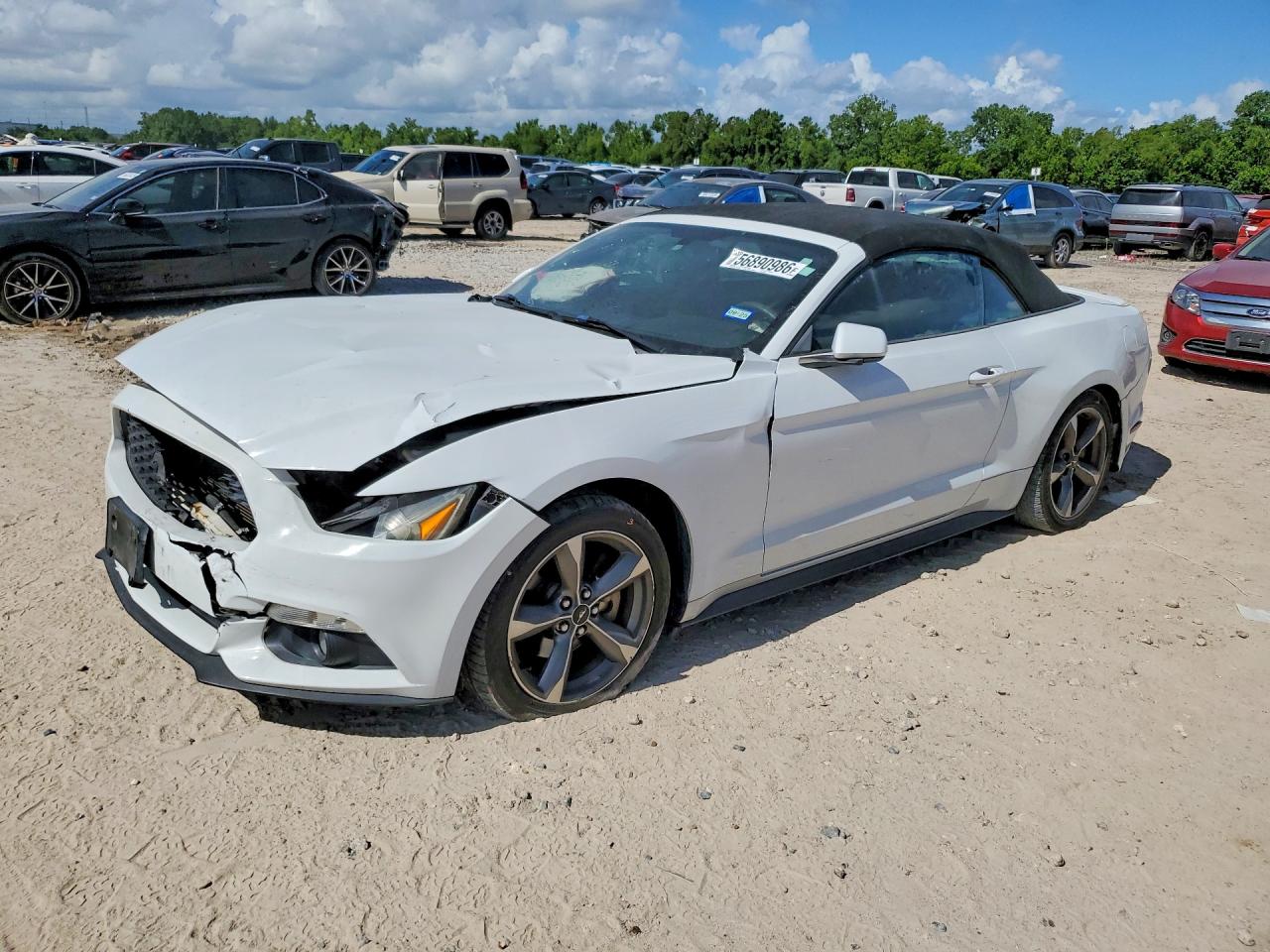 2016 Ford Mustang V6, VIN 1FATP8EM5G5243440 — Front end
