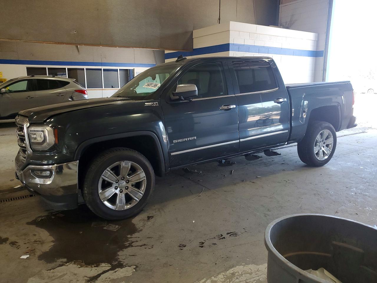 2018 GMC Sierra 1500 SLT, VIN 3GTU2NEC5JG312338 — Front end