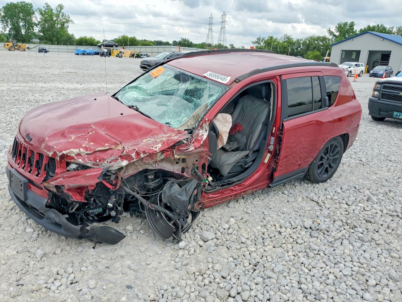 2015 Jeep Compass Altitude, VIN 1C4NJCBA7FD367666 — Front end