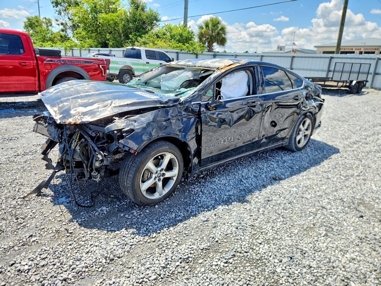2014 Ford Fusion SE, VIN 3FA6P0H90ER133797 — Опрокидывание