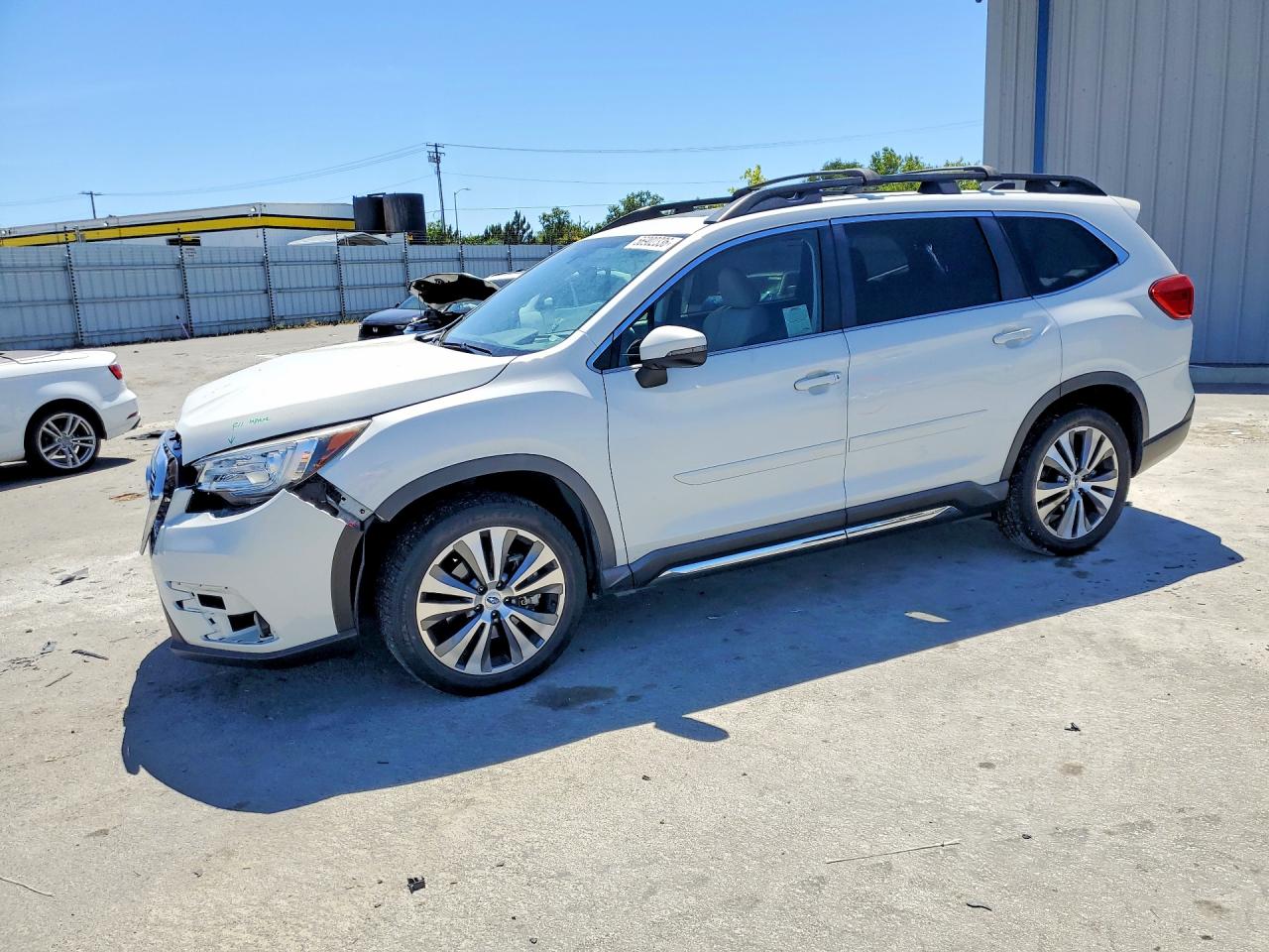 2021 Subaru Ascent Limited, VIN 4S4WMALD5M3434787 — Front end
