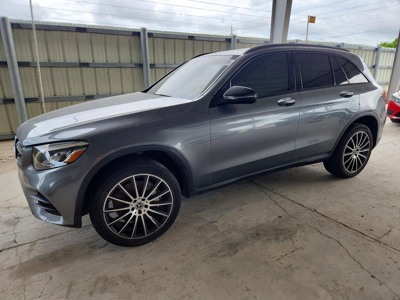 2019 Mercedes-Benz GLC 300, VIN WDC0G4JB0KV170488 — Interior fire