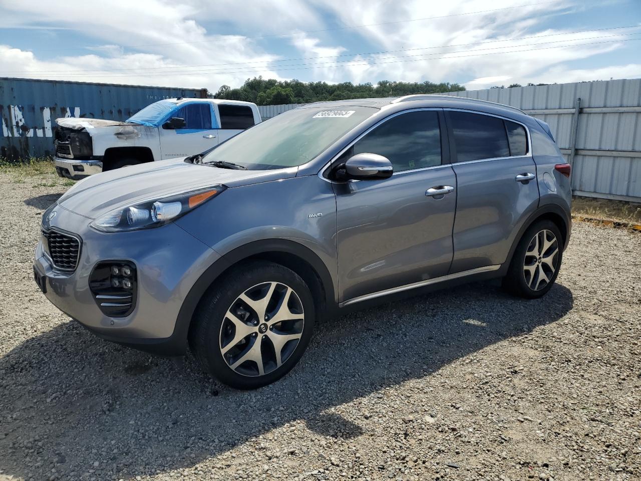 2017 Kia Sportage SX Turbo, VIN KNDPRCA60H7104323 — Пожар в салоне
