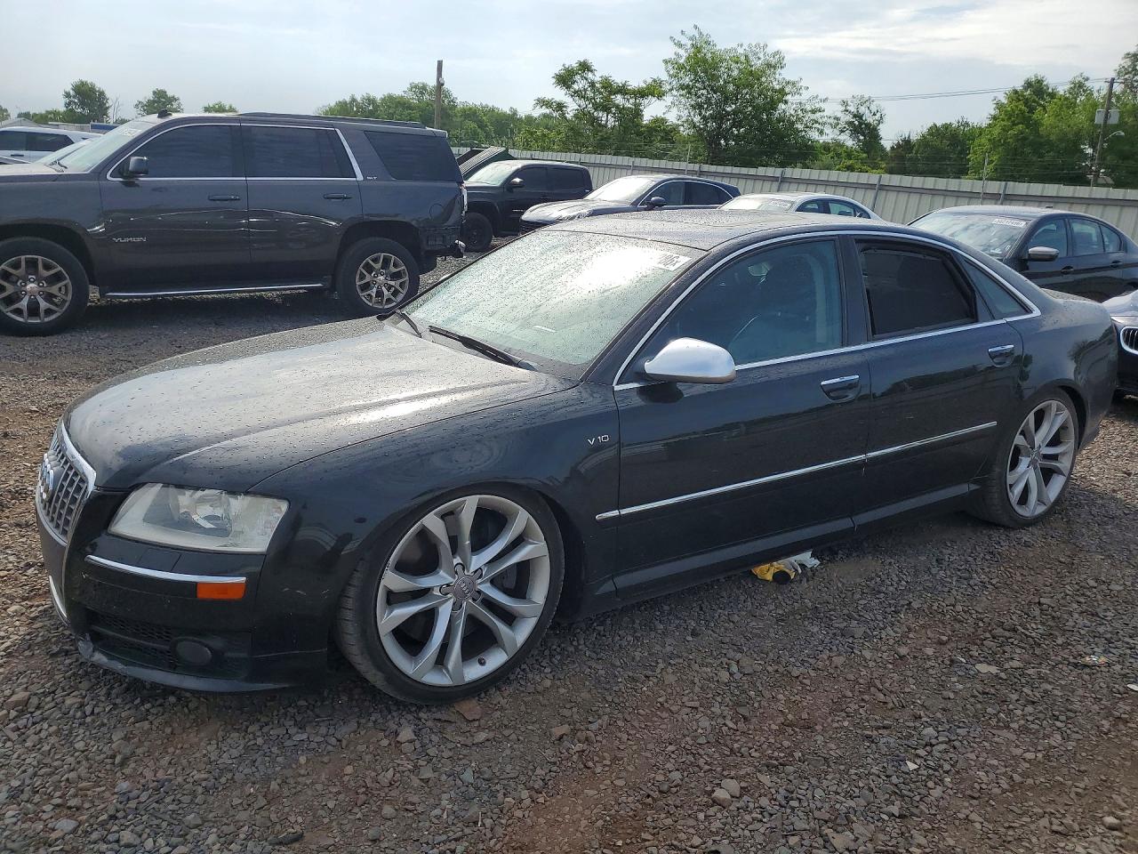 2009 Audi S8, VIN WAUPN94E69N003394 — Front end