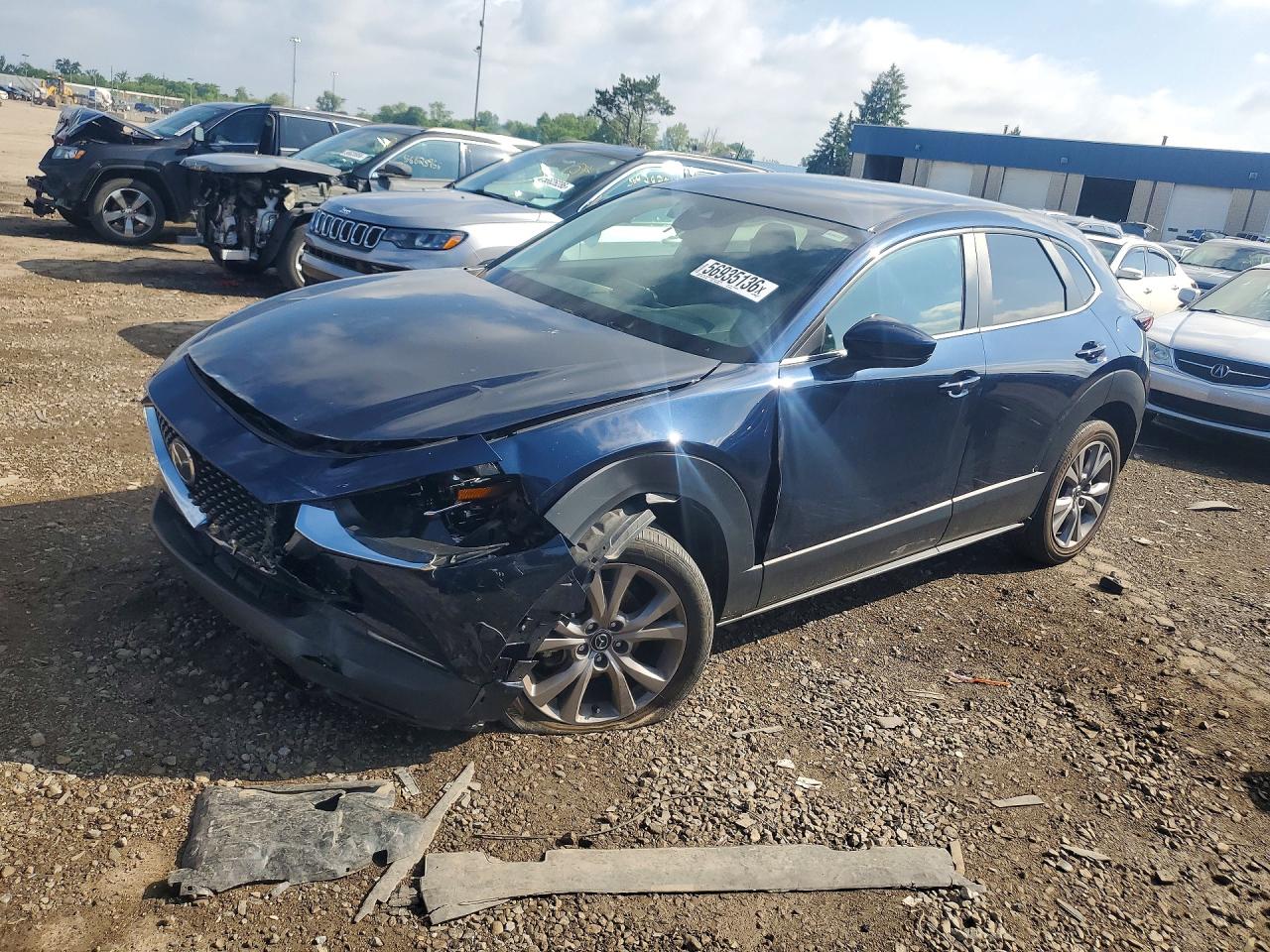 2021 Mazda CX-30 Select, VIN 3MVDMBBL3MM313313 — Front end