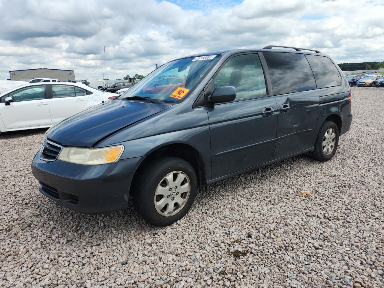 2004 Honda Odyssey EX, VIN 5FNRL18684B072259 — Перед