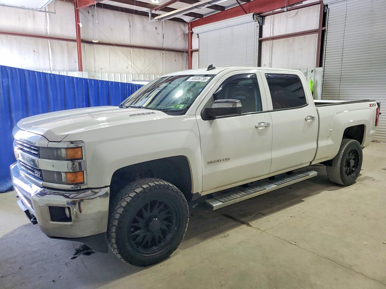 2015 Chevrolet Silverado 3500HD LT, VIN 1GC4KZC83FF138817 — Minor dents and scratches