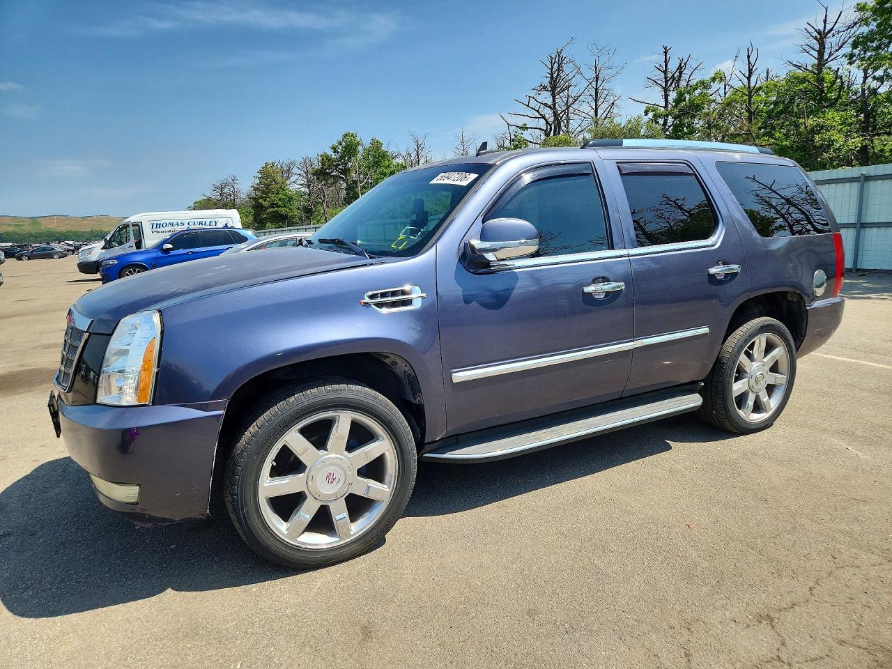 2007 Cadillac Escalade, VIN 1GYFK63847R118240 — Minor dents and scratches