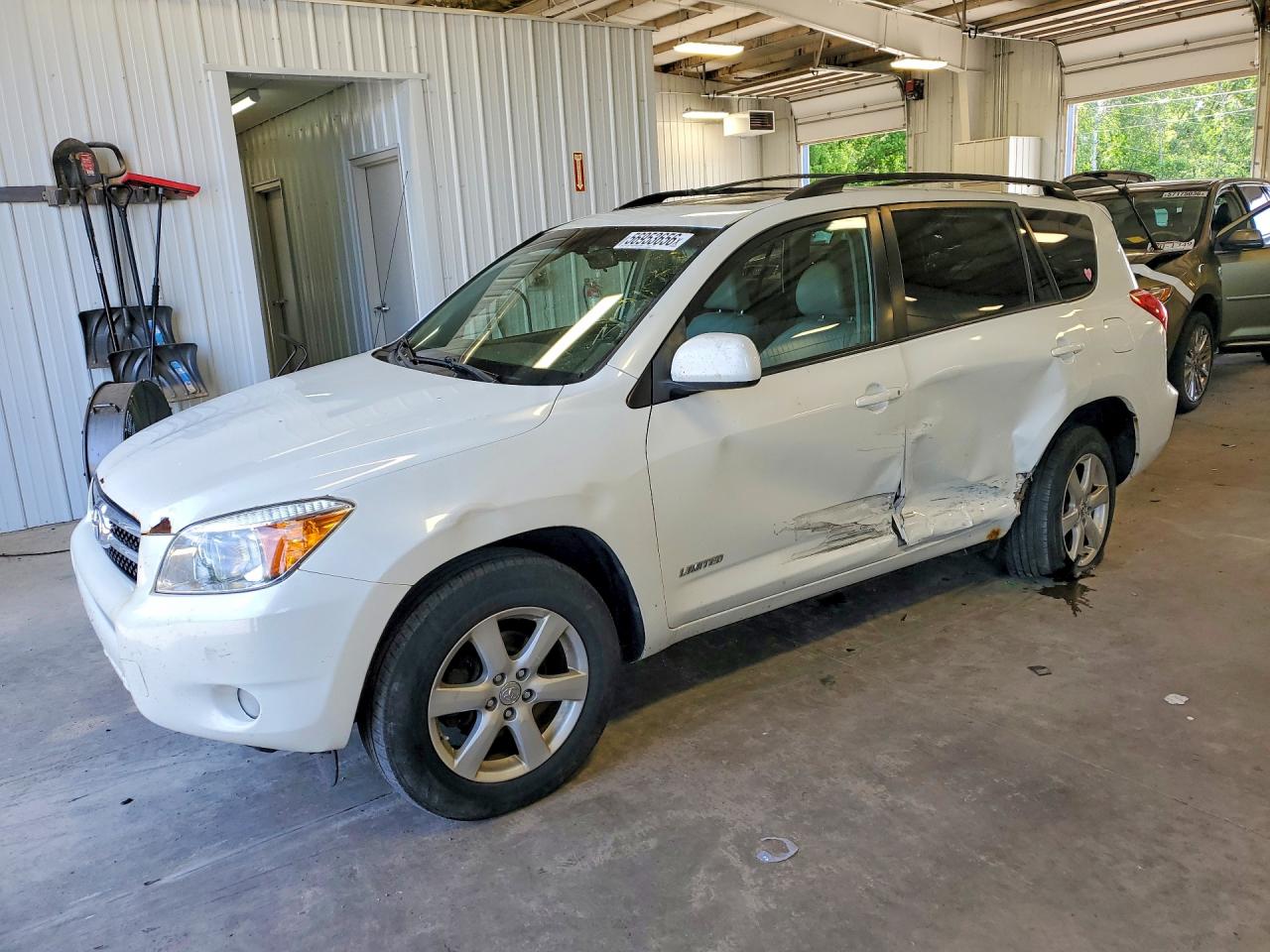2007 Toyota RAV4 Limited, VIN JTMBK31V075035097 — Side