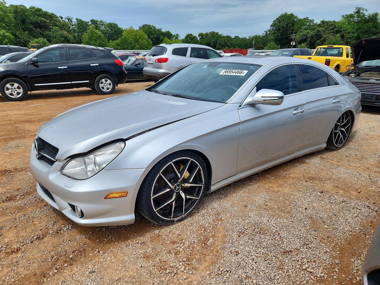 2011 Mercedes-Benz CLS 550, VIN WDDDJ7CB7BA170301 — Front end