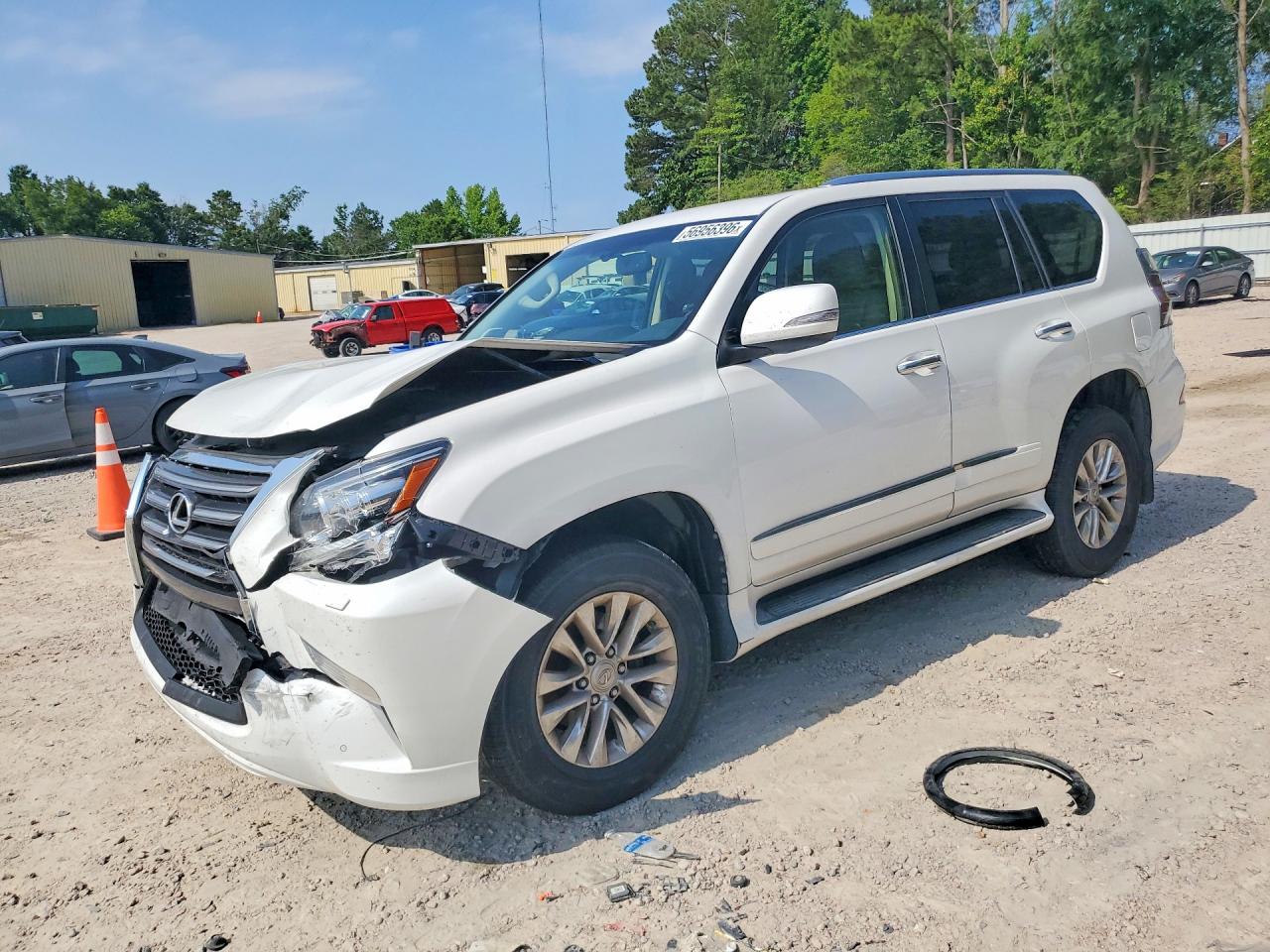 2014 Lexus GX 460, VIN JTJBM7FX1E5081592 — Перед