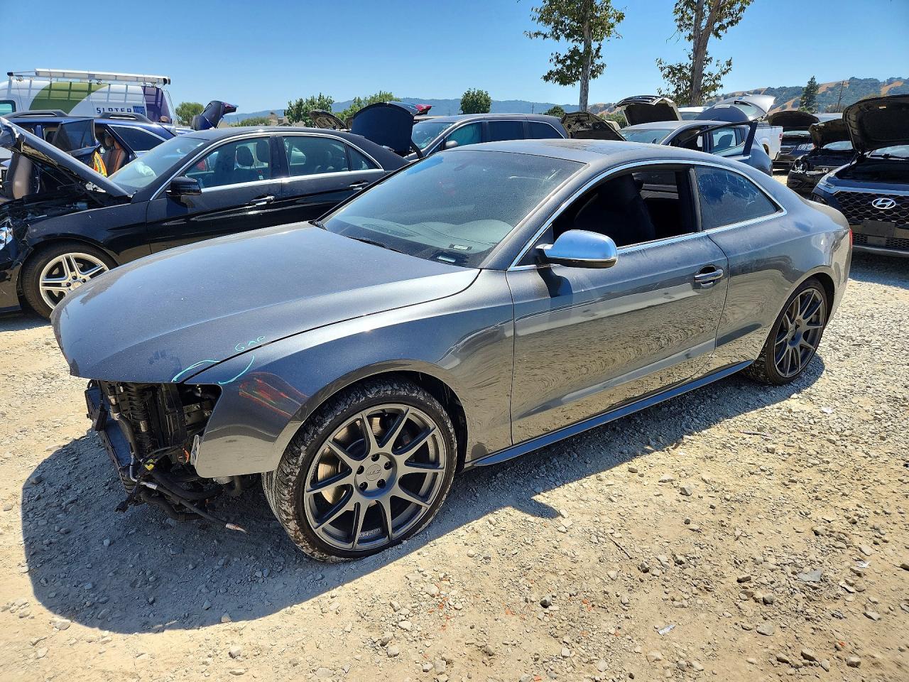2015 Audi S5 Premium Plus, VIN WAUCGAFR2FA030721 — Перед
