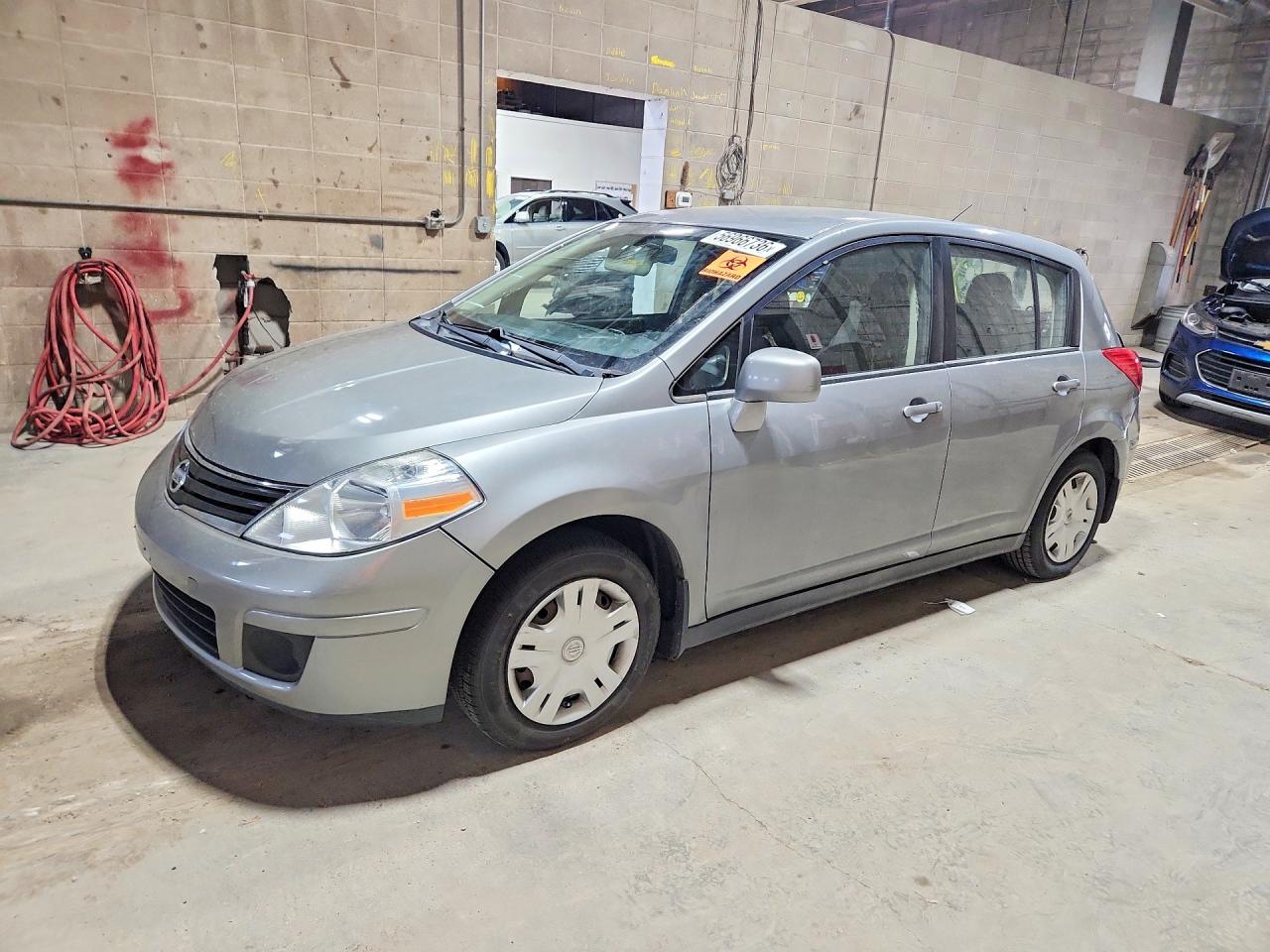 2012 Nissan Versa S, VIN 3N1BC1CP1CK801776 — Вандализм