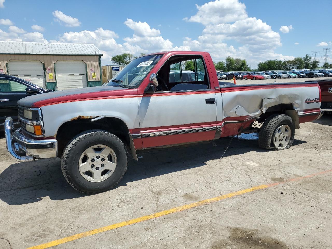 1991 Chevrolet K1500, VIN 1GCDK14HXME161854 — Side