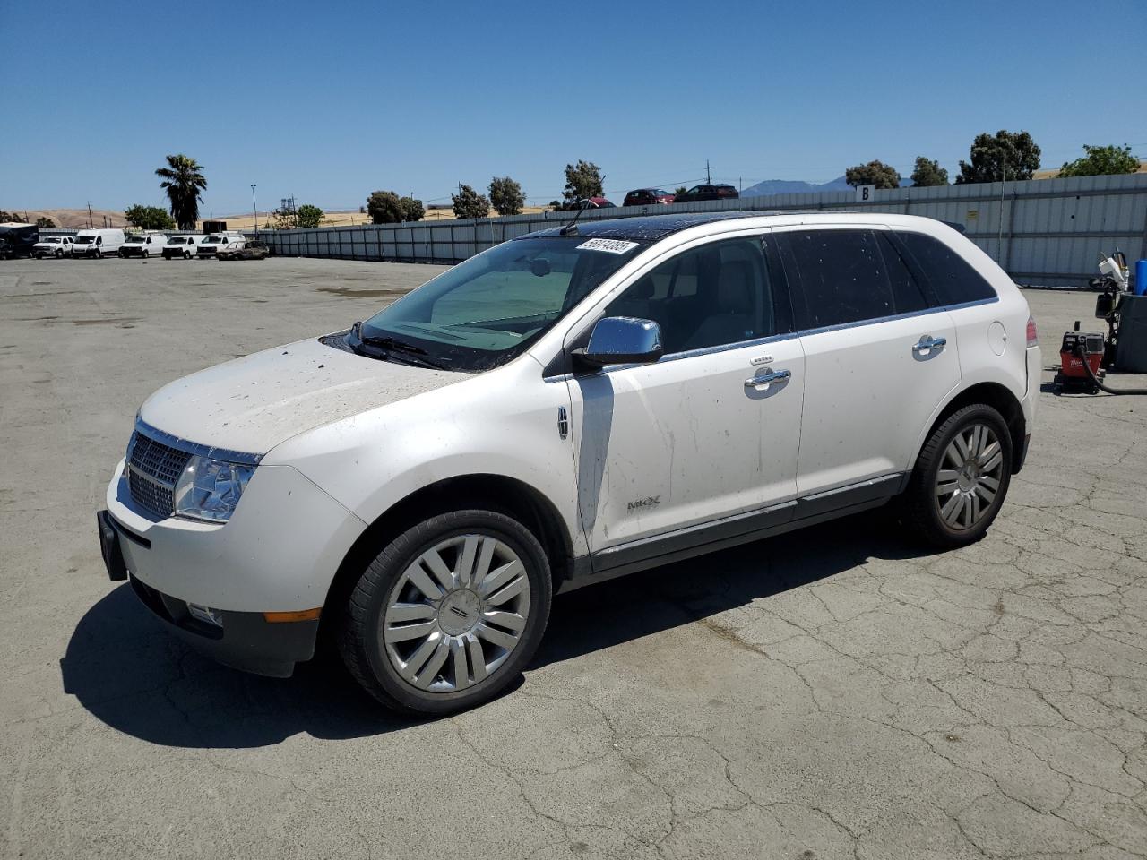 2010 Lincoln MKX, VIN 2LMDJ6JC1ABJ35014 — Interior fire