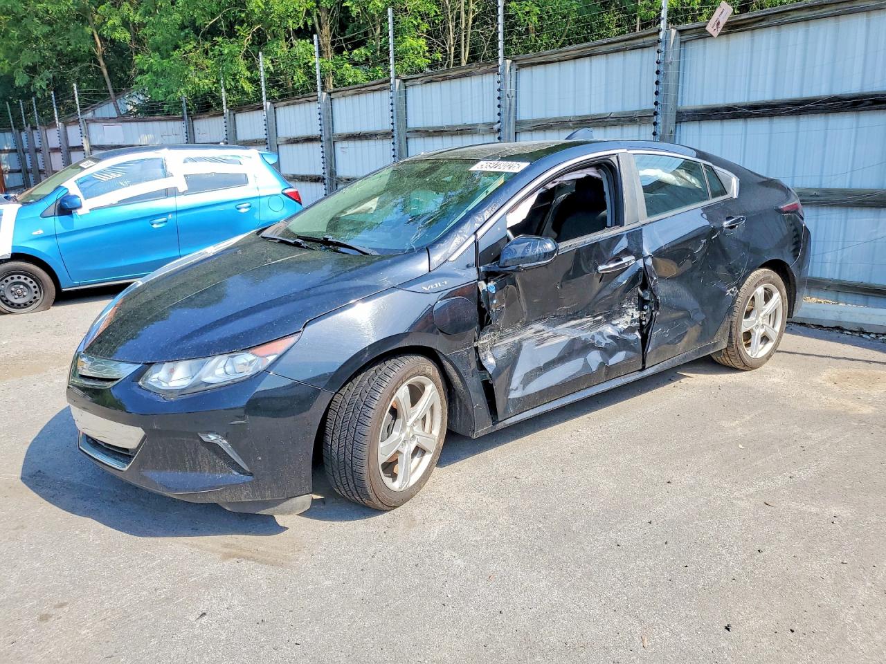 2017 Chevrolet Volt LT, VIN 1G1RC6S58HU178942 — Side