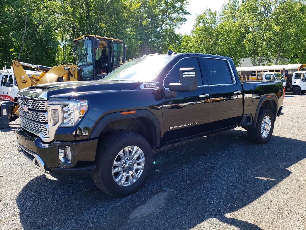 2020 GMC Sierra 2500HD Denali, VIN 1GT49REY0LF293829 — Front end