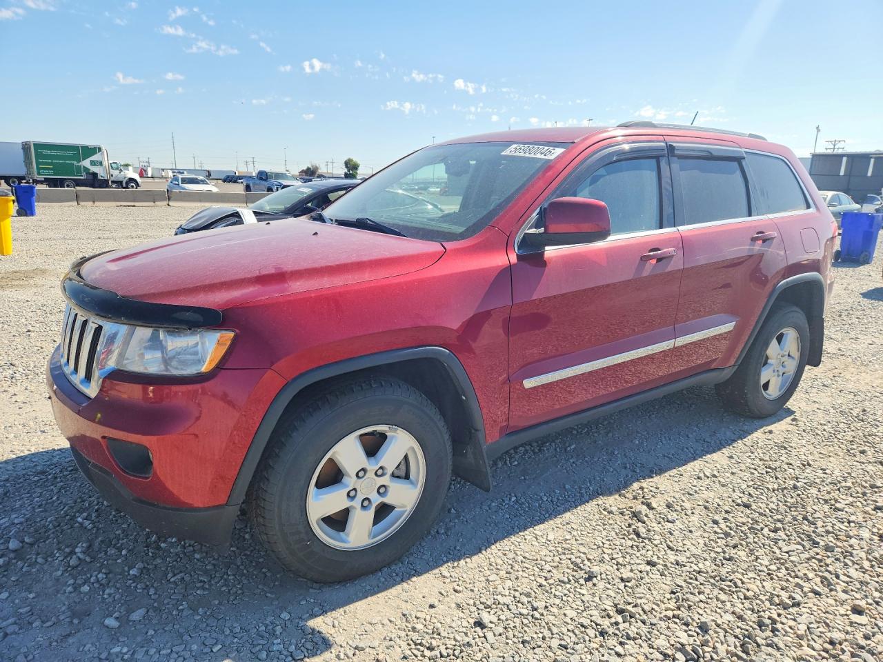 2013 Jeep Grand Cherokee Laredo, VIN 1C4RJFAG9DC631806 — Front end
