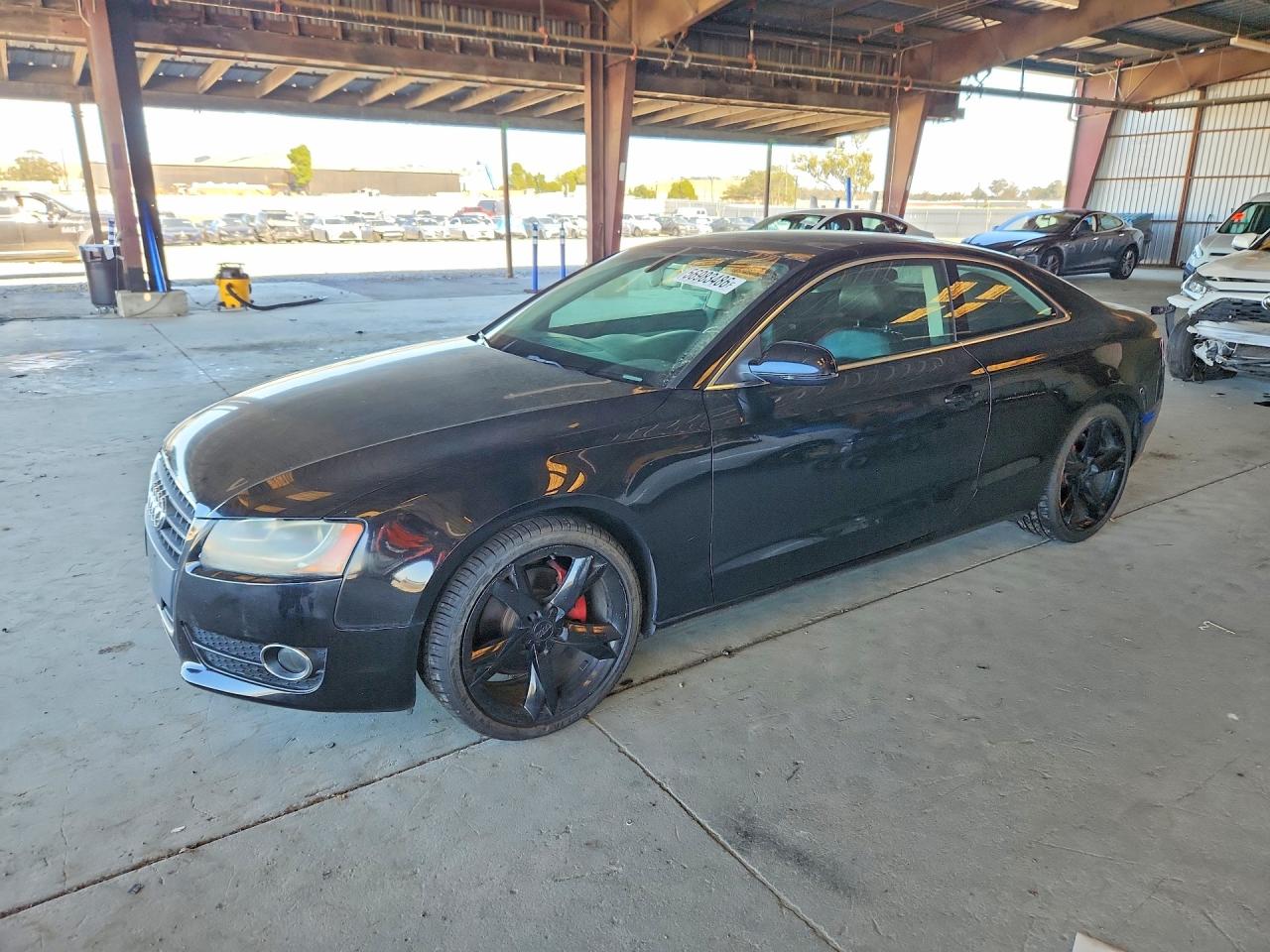 2011 Audi A5 Premium Plus, VIN WAULFAFR9BA064734 — Перед