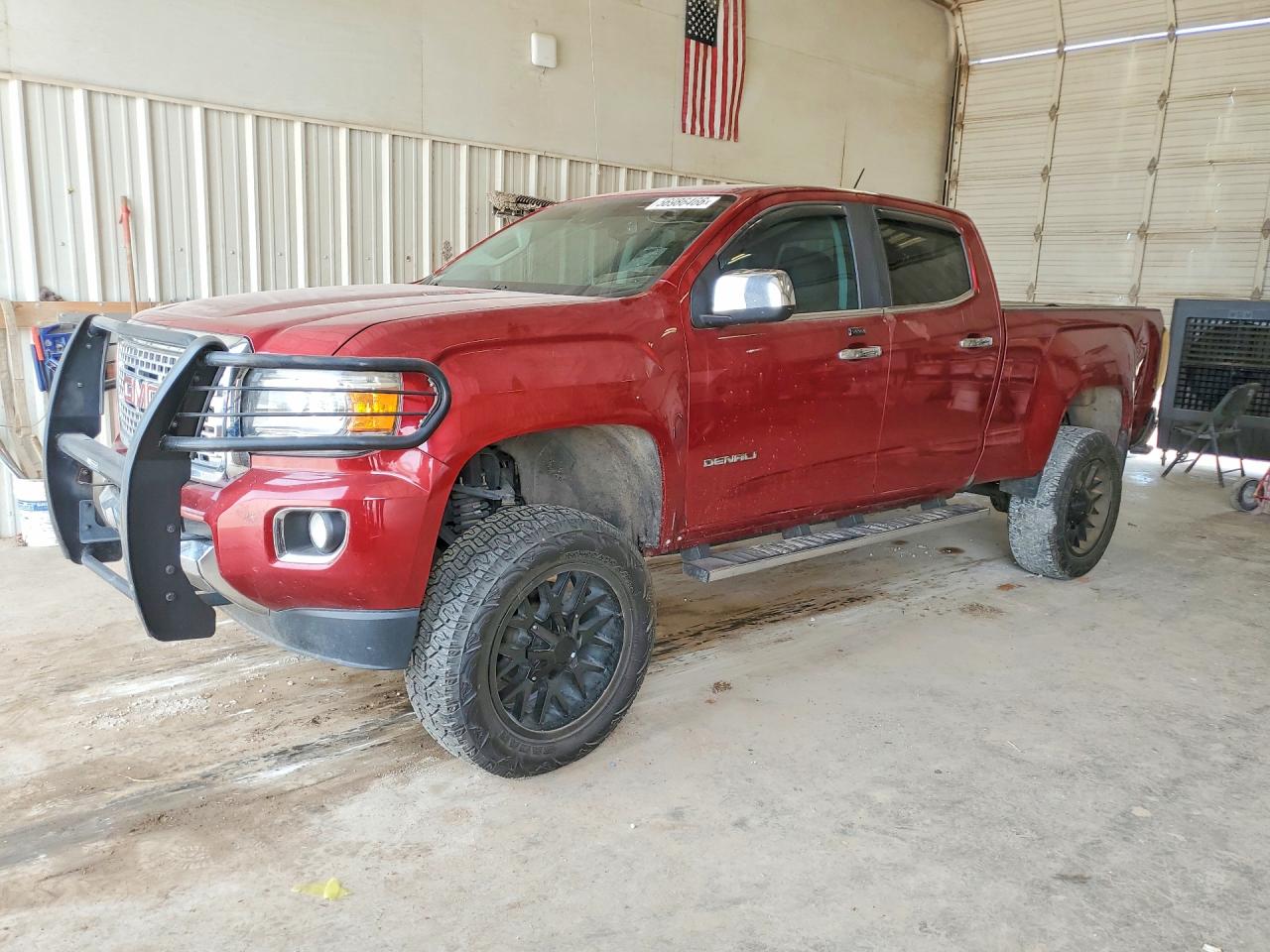 2018 GMC Canyon 4WD Denali, VIN 1GTP6EE15J1112655 — Side