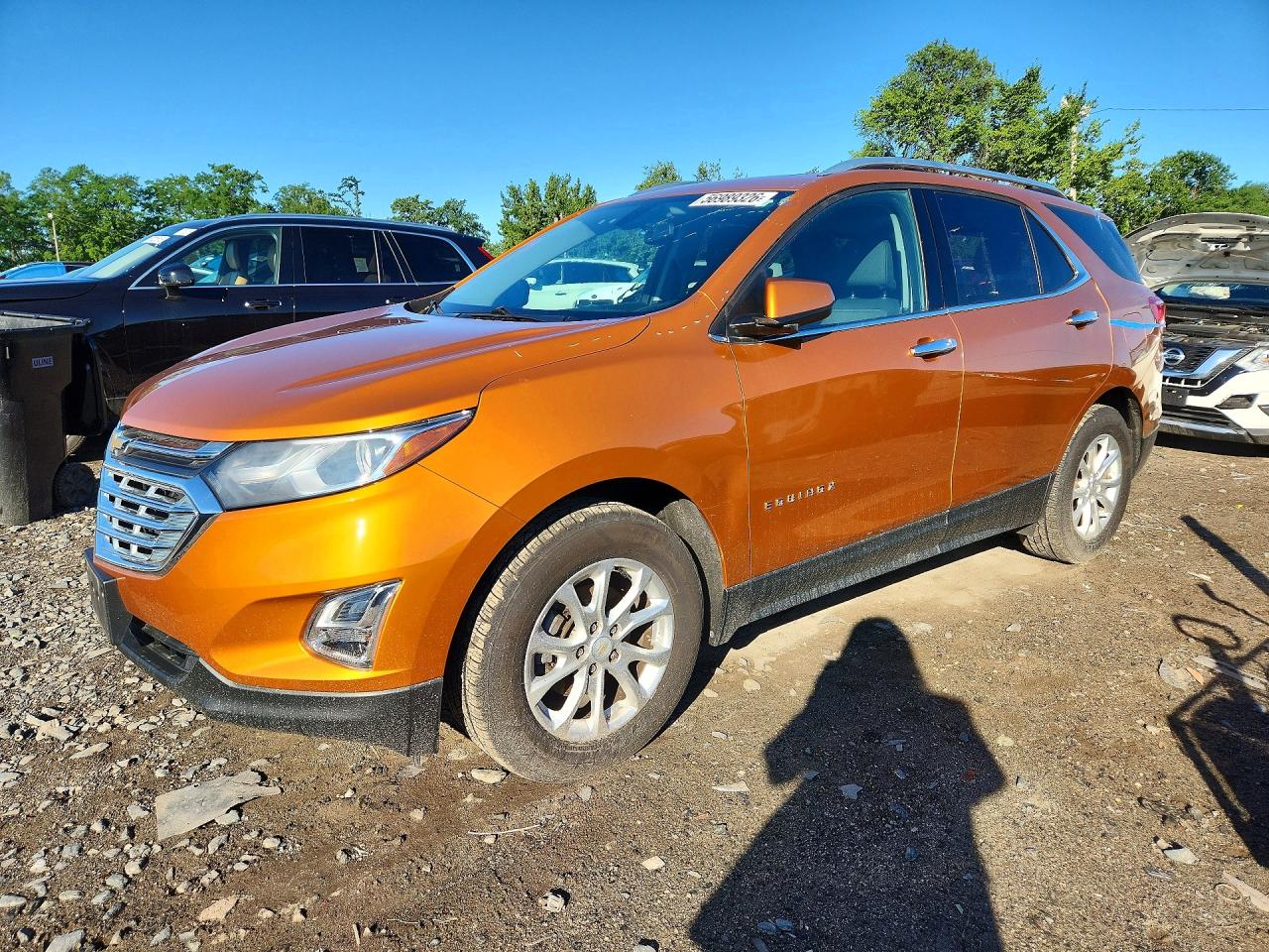 2018 Chevrolet Equinox LT, VIN 2GNAXSEV2J6106126 — Rear end