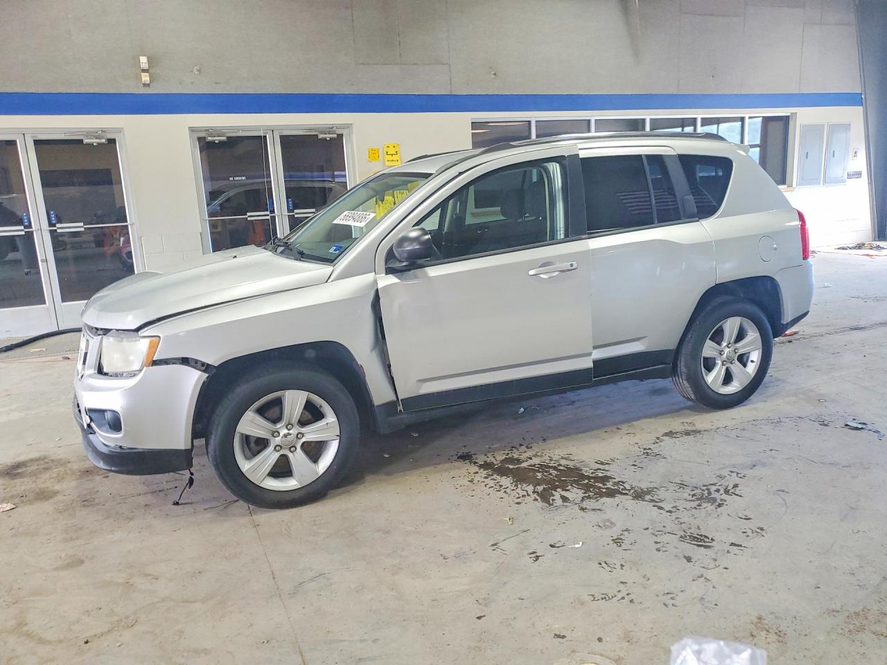 2012 Jeep Compass Sport, VIN 1C4NJCBA7CD610548 — Front end