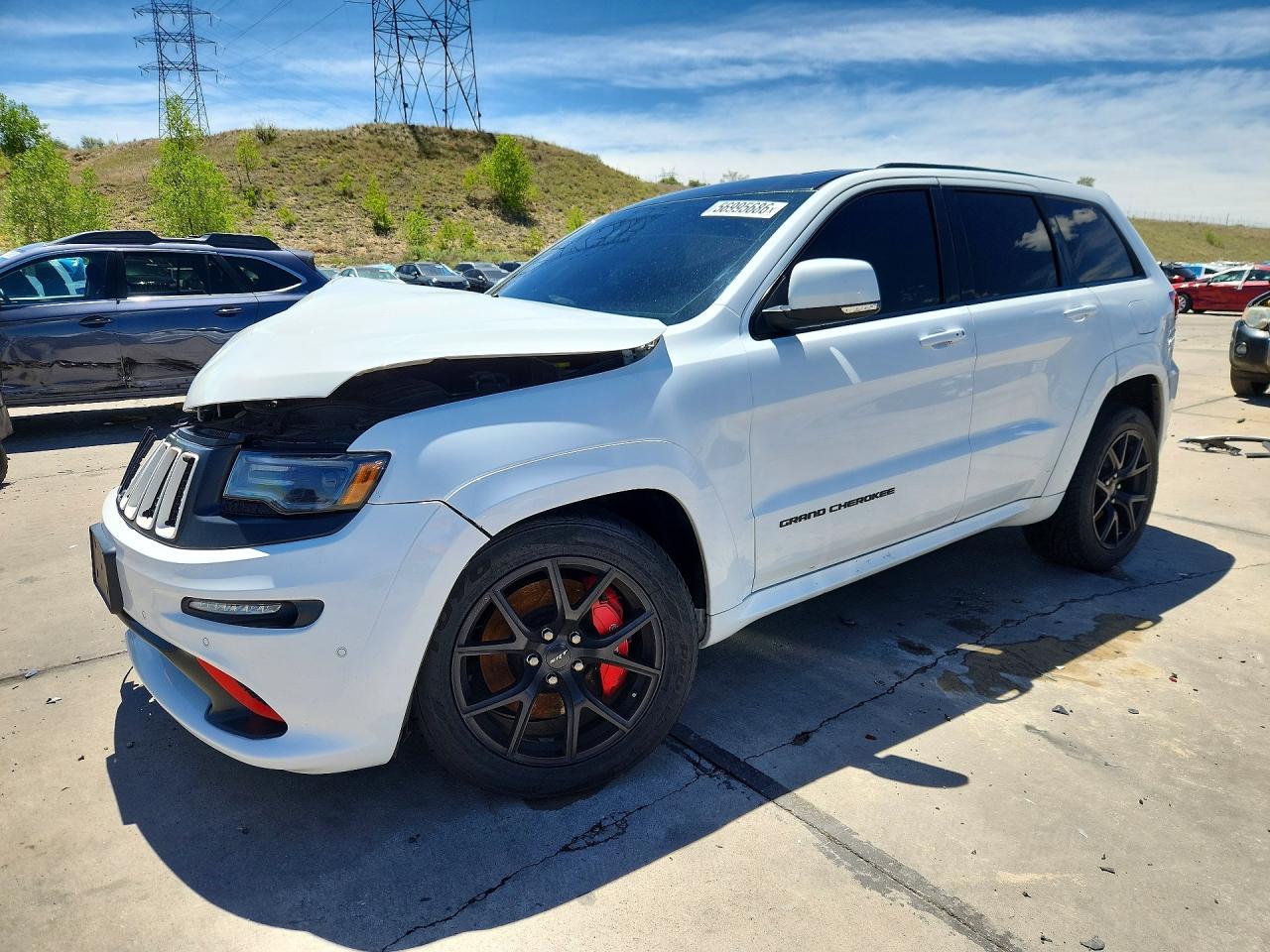 2016 Jeep Grand Cherokee SRT Night, VIN 1C4RJFDJ3GC411539 — Front end