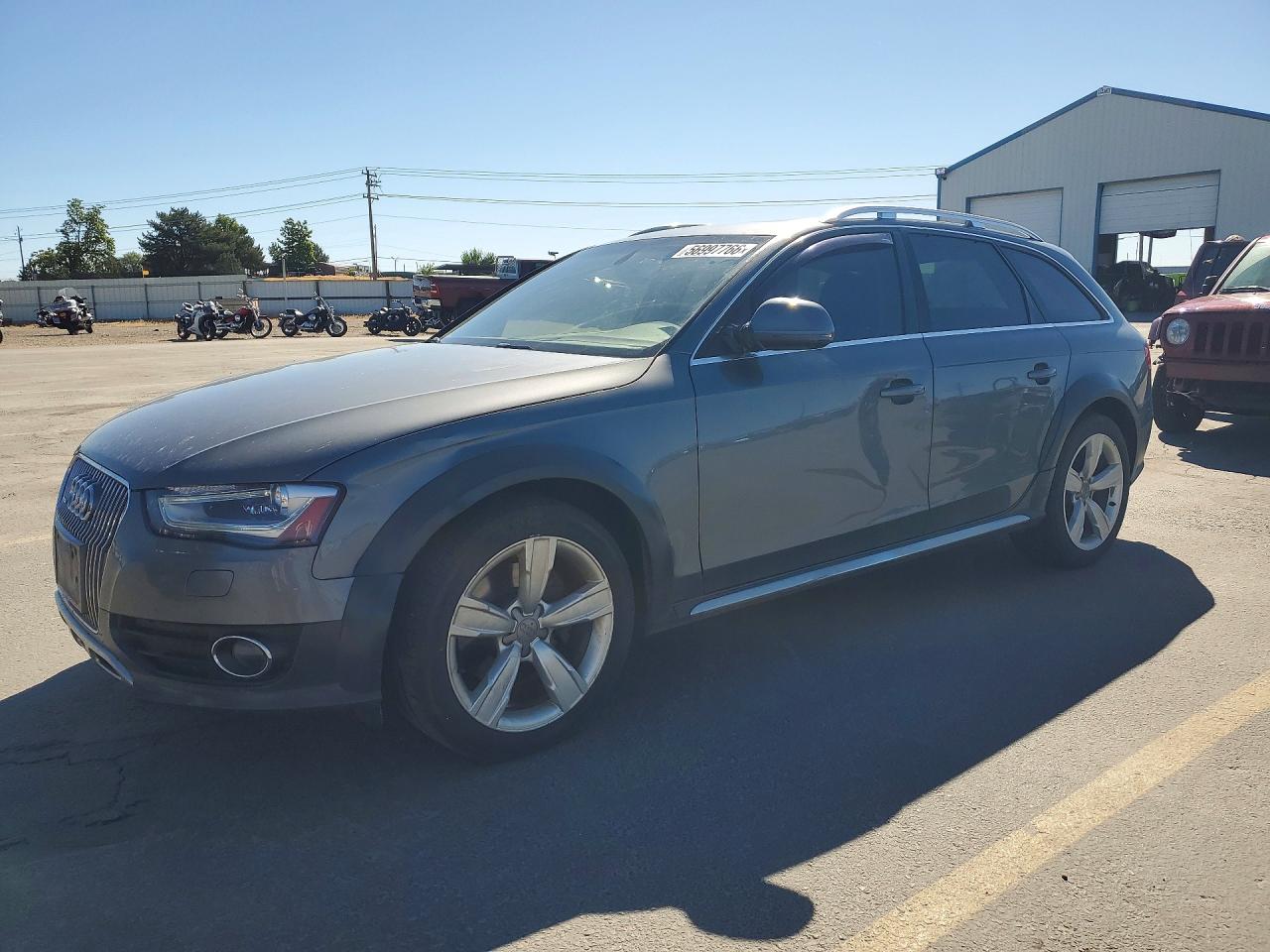 2013 Audi allroad A4 Prestige, VIN WA1VFAFL7DA211363 — Перед
