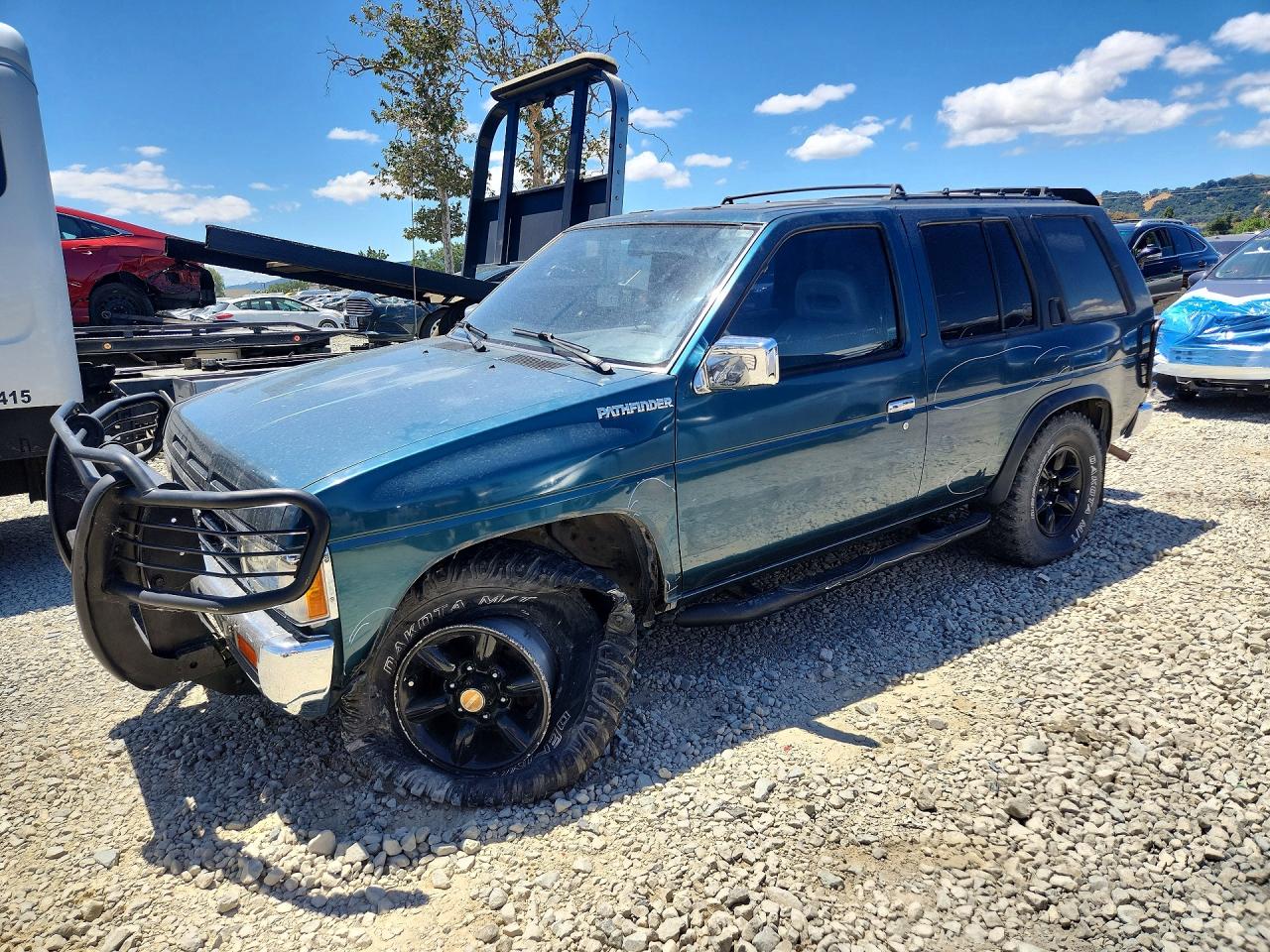 1993 Nissan Pathfinder SE, VIN JN8HD17Y9PW304447 — Днище