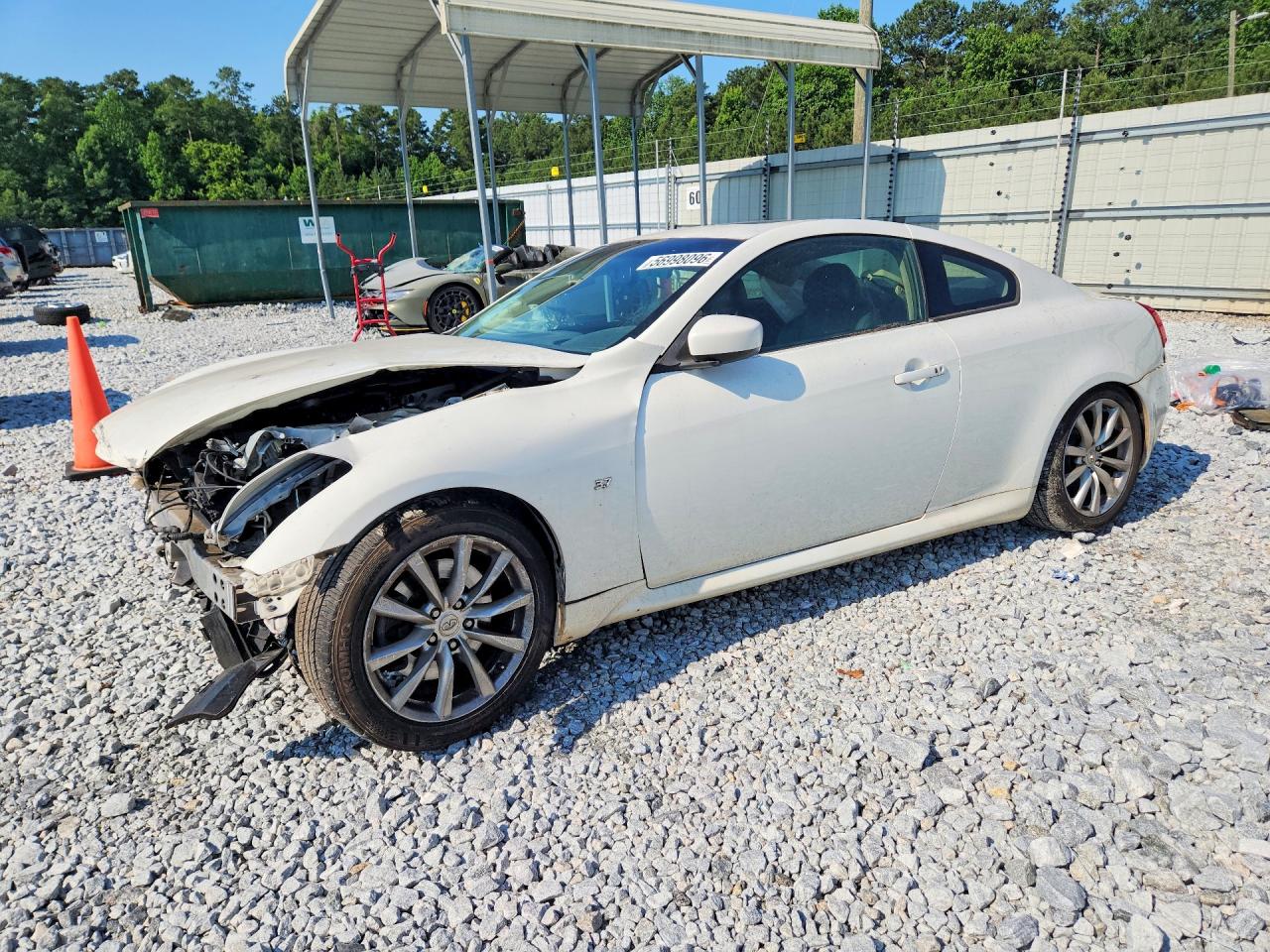 2014 Infiniti Q60 Journey, VIN JN1CV6EK3EM110376 — Front end