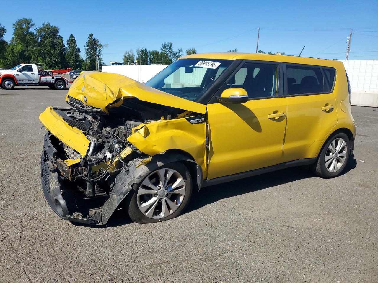 2014 Kia Soul +, VIN KNDJP3A56E7096856 — Front end