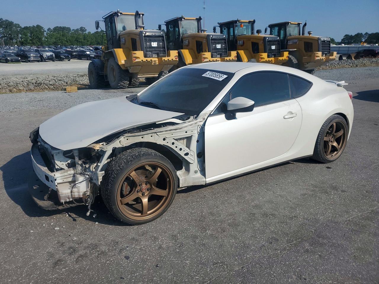 2013 Subaru BRZ Premium, VIN JF1ZCAB12D1606674 — Перед