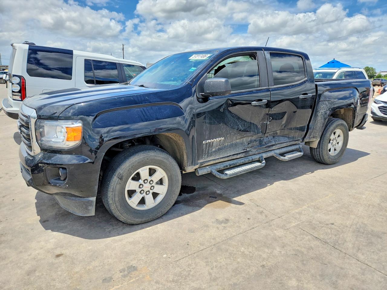 2019 GMC Canyon 2WD, VIN 1GTG5BEA7K1139486 — Side