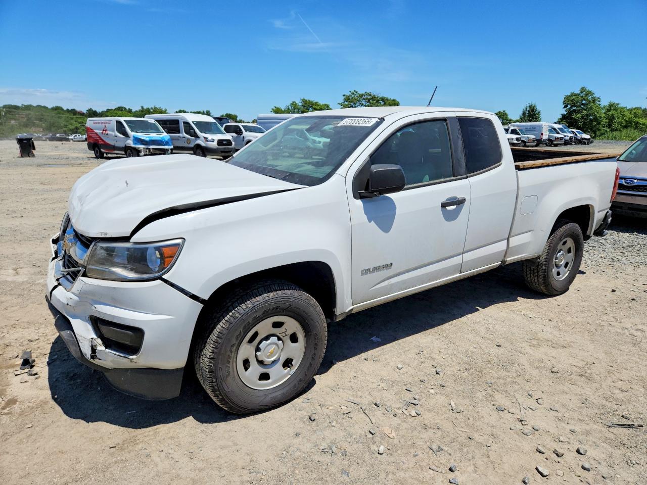 2019 Chevrolet Colorado 2WD Work Truck, VIN 1GCHSBEA2K1167323 — Front end