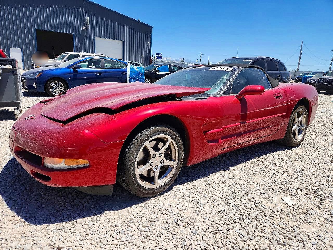 2002 Chevrolet Corvette, VIN 1G1YY32G925125052 — Front end