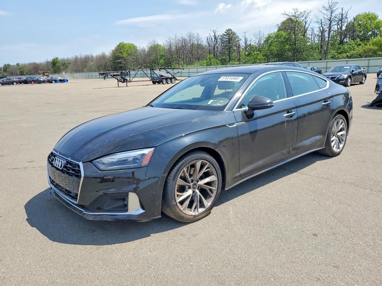 2022 Audi A5 Sportback Premium, VIN WAUABCF59NA009975 — Front end