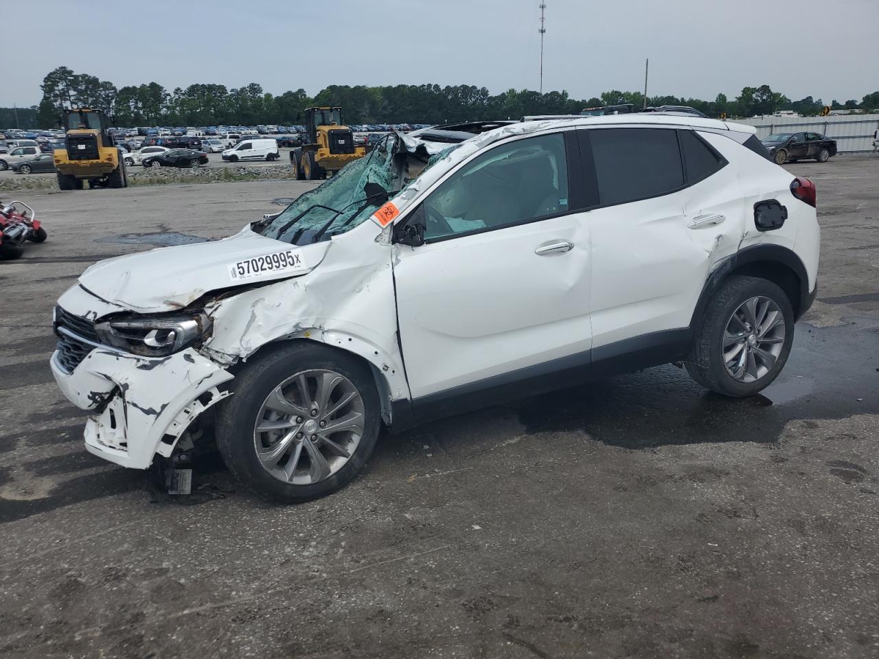 2023 Buick Encore GX Essence, VIN KL4MMFSL1PB007368 — Фото с аукциона
