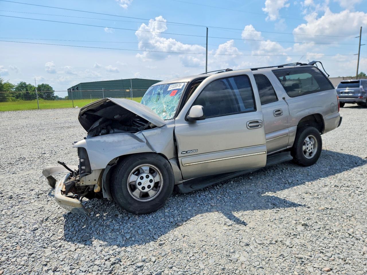 2000 Chevrolet Suburban LT, VIN 3GNEC16T1YG139959 — All over