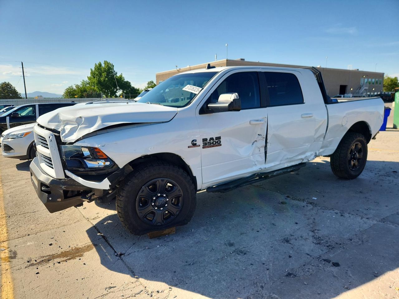 2017 Ram 3500 Big Horn, VIN 3C63R3LL0HG599751 — Side