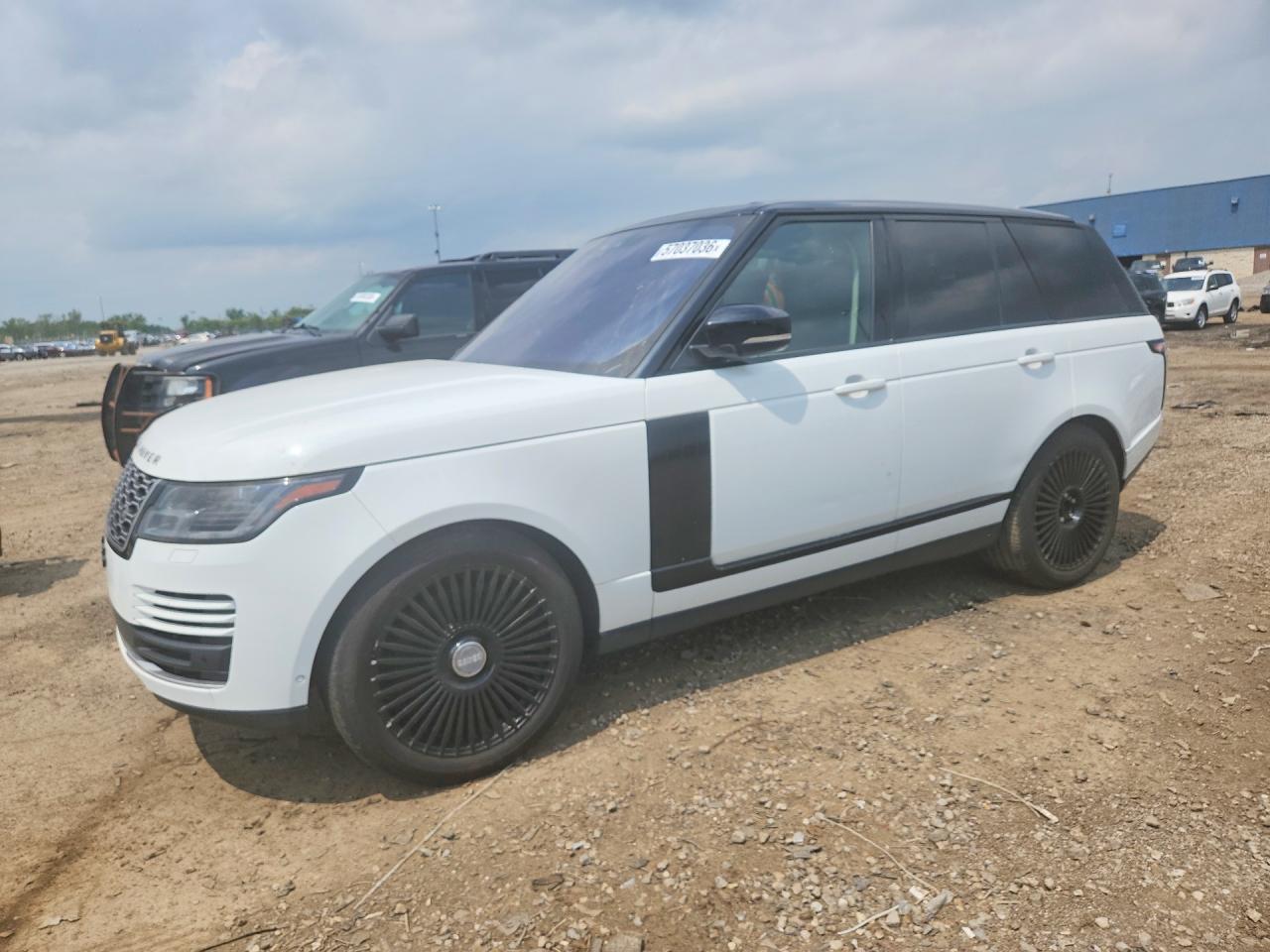 2019 Land Rover Range Rover HSE, VIN SALGS2SV7KA527374 — Roof