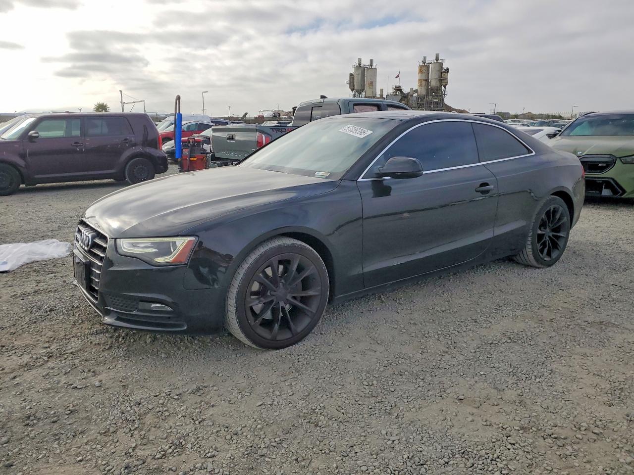 2013 Audi A5 Premium Plus, VIN WAULFAFR9DA066437 — Rear end