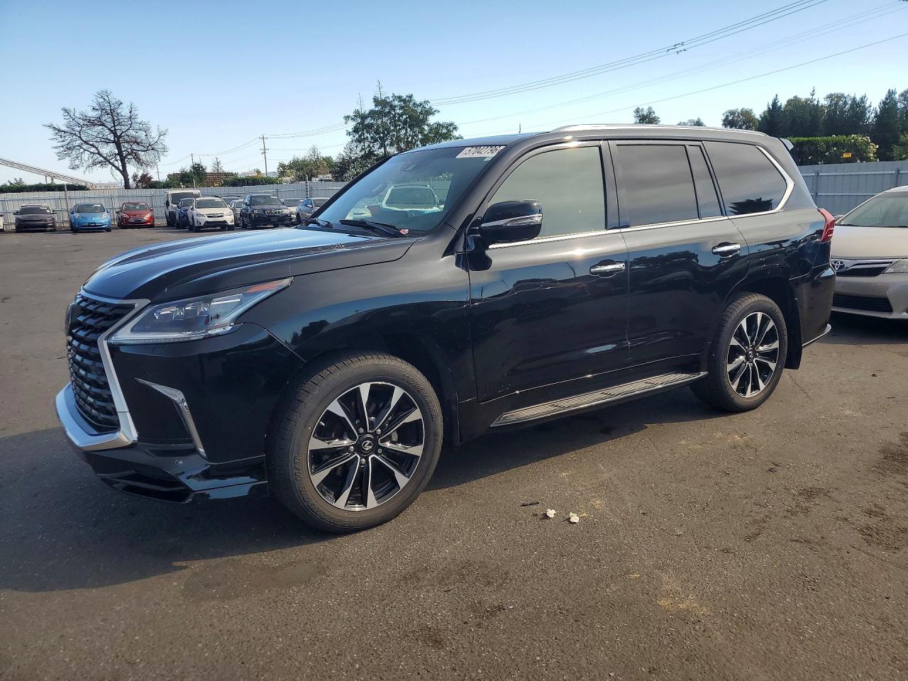 2021 Lexus LX 570, VIN JTJDY7AX2M4342625 — Side