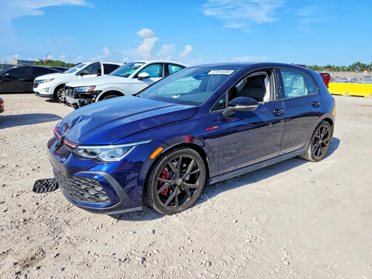 2024 Volkswagen Golf GTI 380 SE, VIN WVWSA7CD3RW179206 — Front end