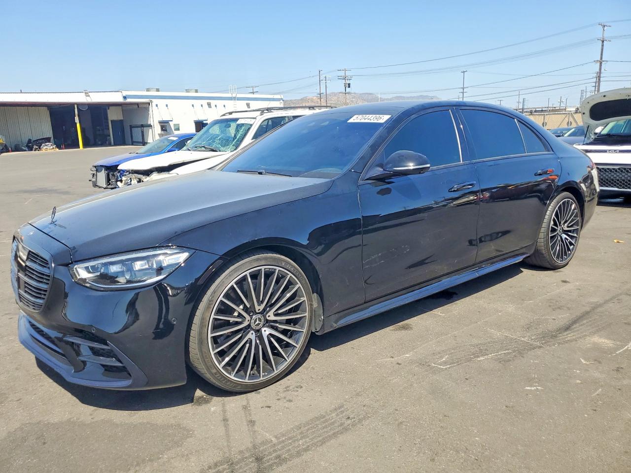 2022 Mercedes-Benz S 580, VIN W1K6G7GB8NA075767 — Minor dents and scratches