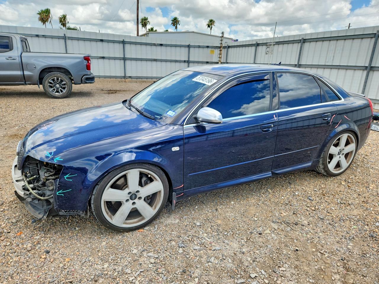 2005 Audi S4, VIN WAUPL68E45A090910 — Перед