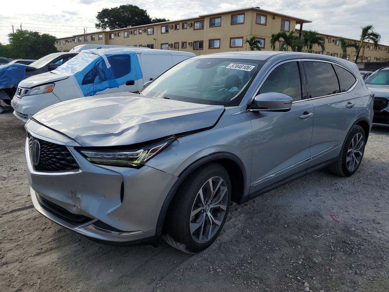 2022 Acura MDX Technology, VIN 5J8YD9H45NL005575 — Front end
